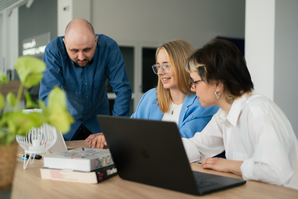 Jak dodać partnera zarządzającego do&nbsp;portfolio Meta Business Suite?